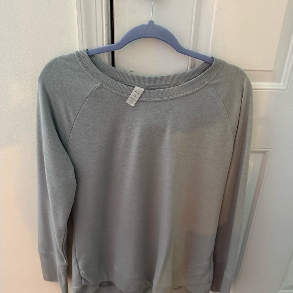 Balance Collection Gray Crew Neck Sweater